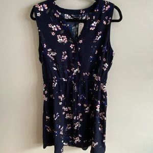 NWT Navy floral dress